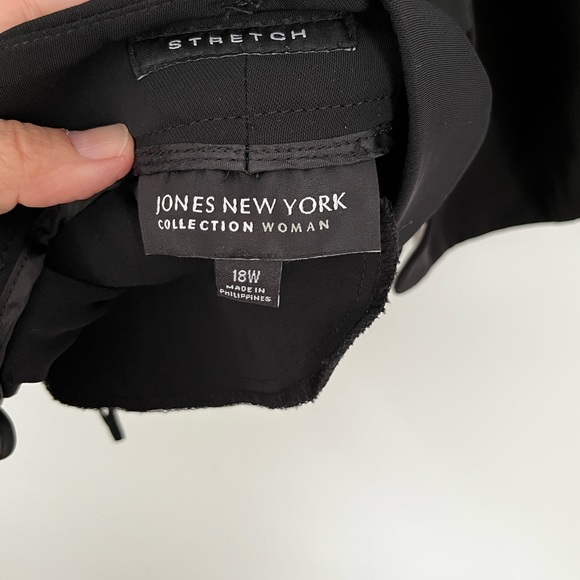 Jones New York Suit - Picture 3 of 3